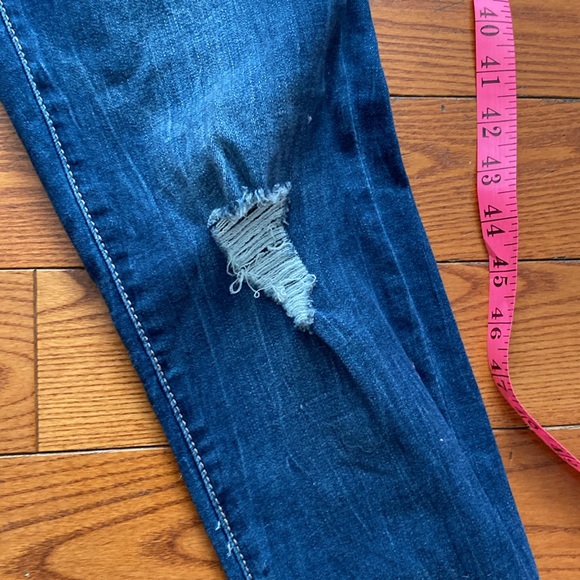 Maurice’s small regular women’s skinny jeans with rips. - Picture 7 of 13